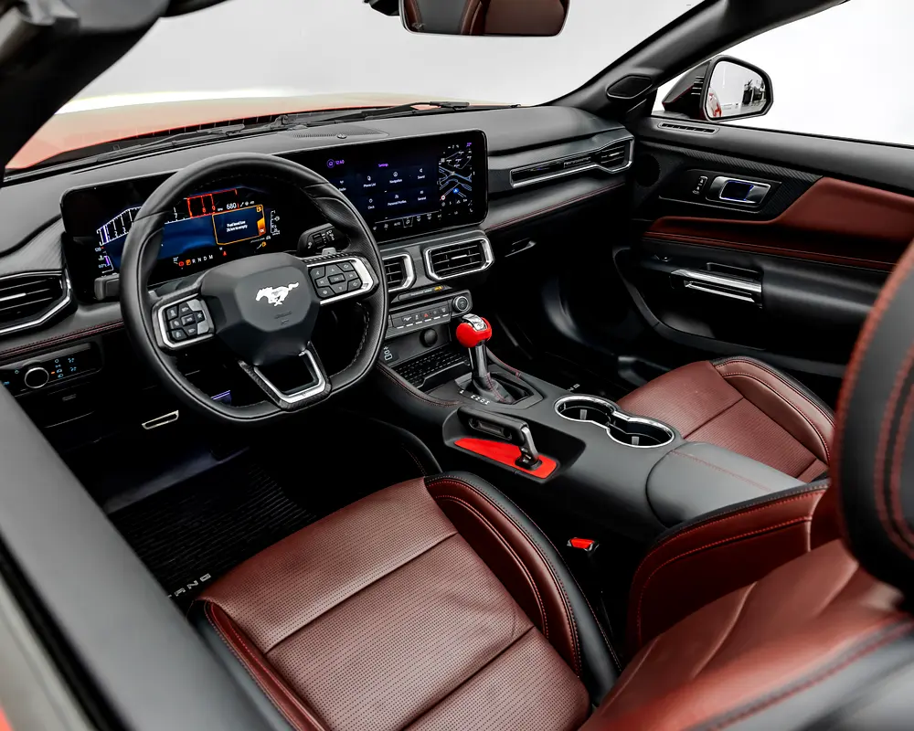 FORD MUSTANG CONVERTIBLE SOFT TOP GT PREMIUM - 2024 - GCC - AL TAYER WARRANTY AND SERVICE CONTRACT - Image 5