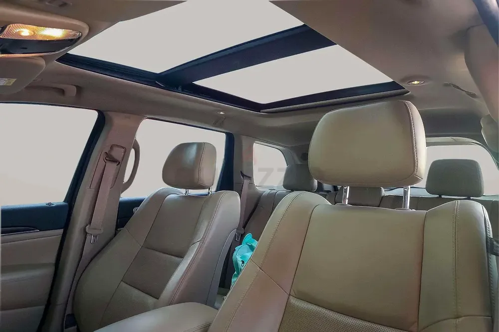 AED 1132/month | 2017 Jeep Grand Cherokee  | GCC Specs | Ref#453010 - Image 11
