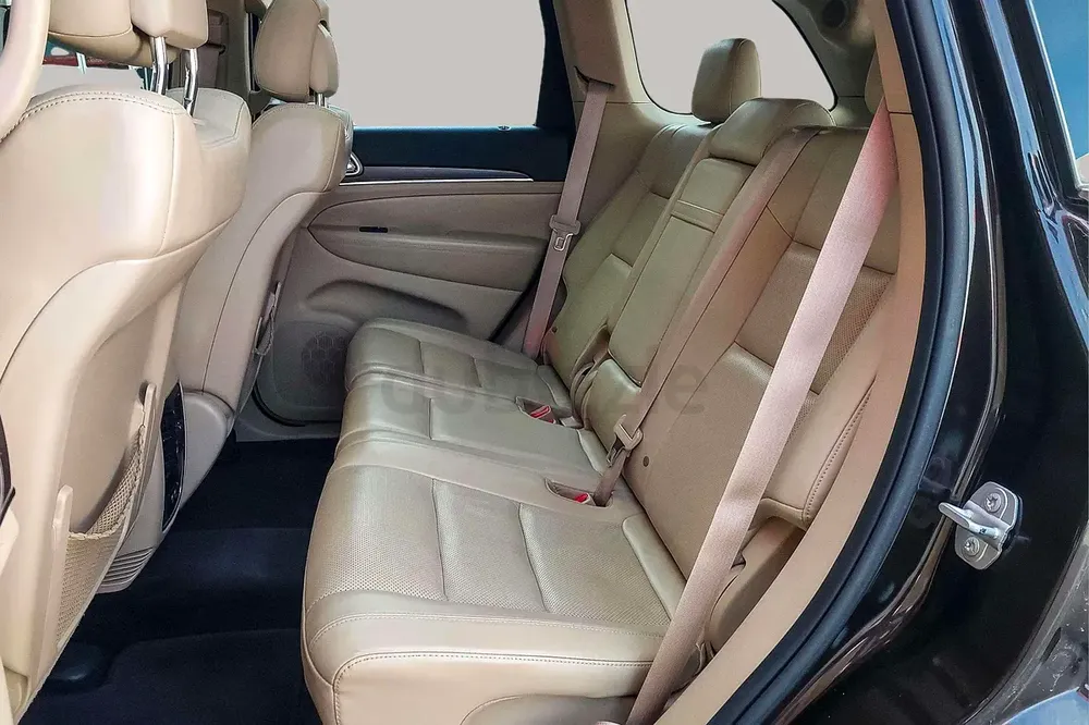 AED 1132/month | 2017 Jeep Grand Cherokee  | GCC Specs | Ref#453010 - Image 12