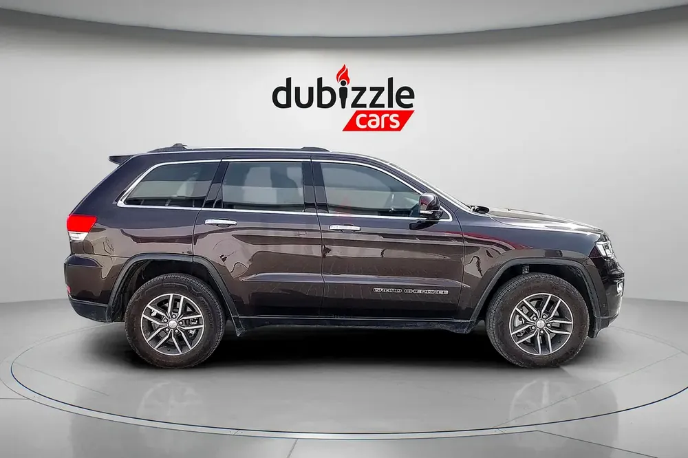 AED 1132/month | 2017 Jeep Grand Cherokee  | GCC Specs | Ref#453010 - Image 4