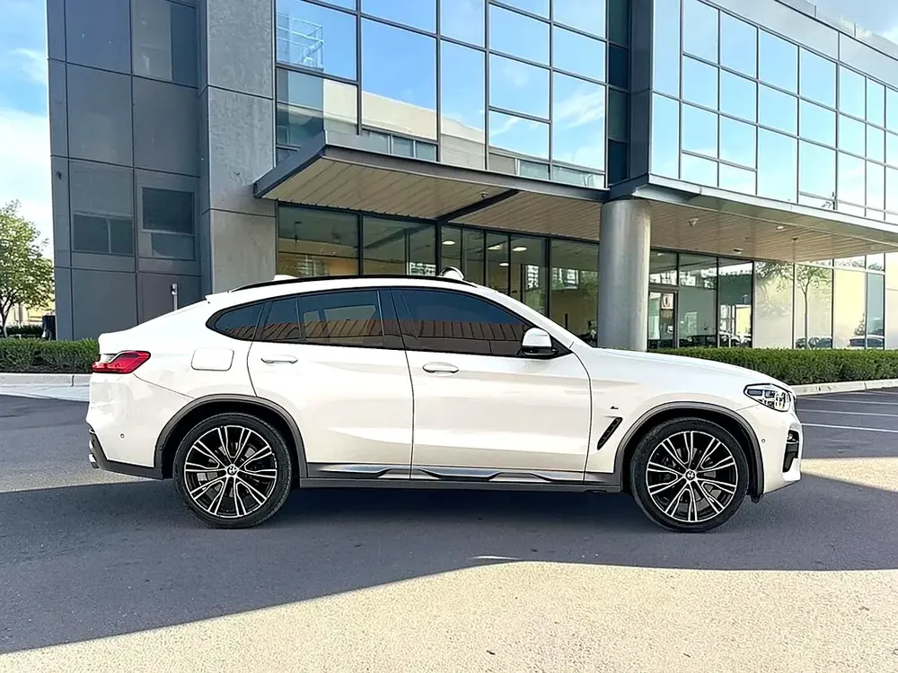 AED 1586 P.M | BMW X4 xDrive30i M Sport 2019 GCC Specs - Image 7