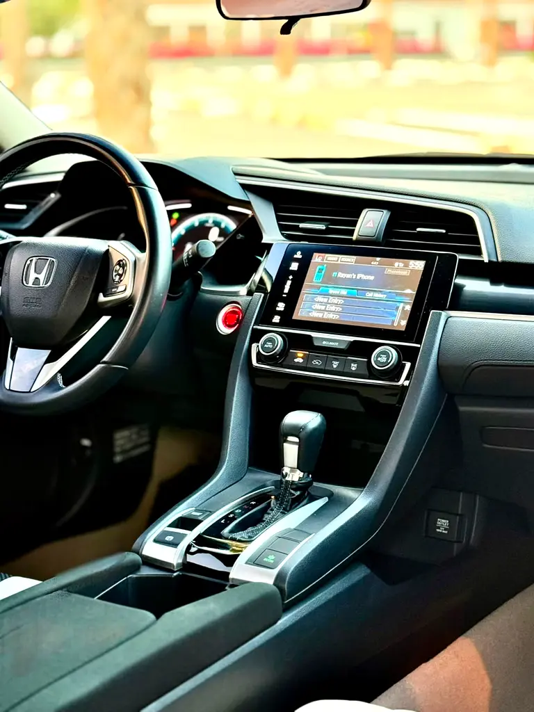Honda Civic 2021 LXi - GCC Specs - Excellent Condition - Image 10
