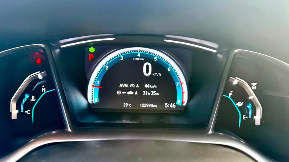 Honda Civic 2021 LXi - GCC Specs - Excellent Condition - Image 9