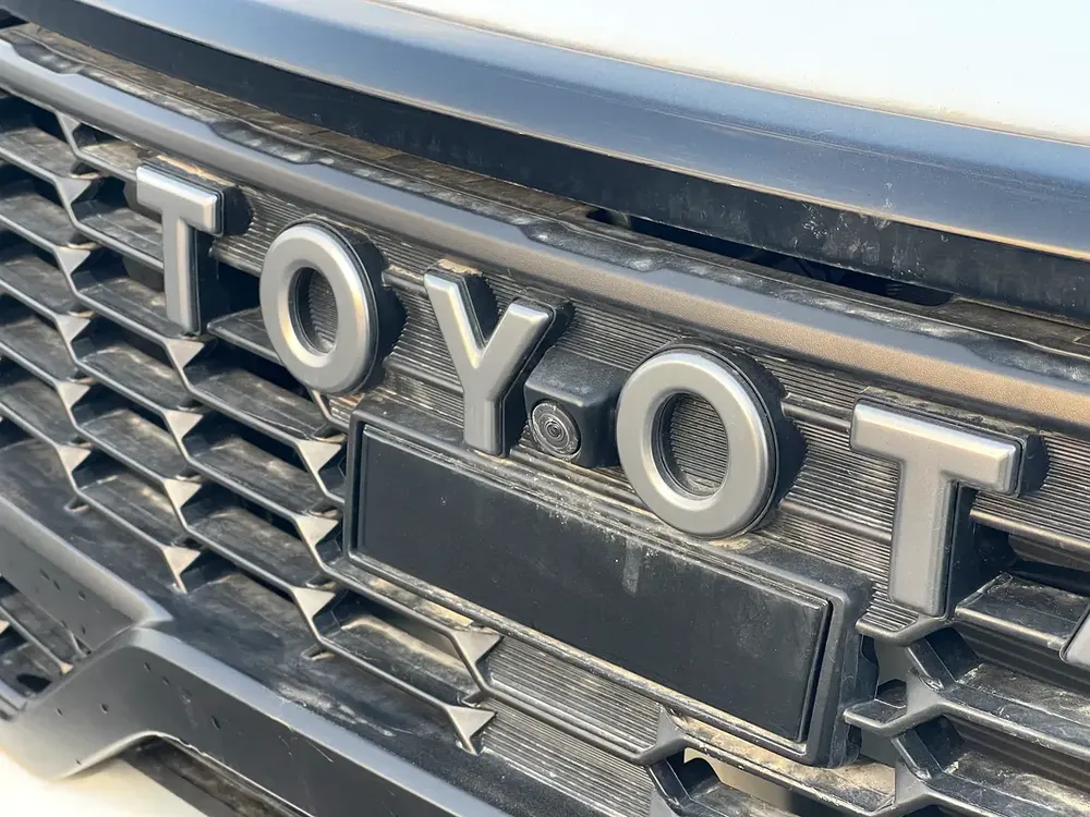 2026 Toyota Hilux GR Sport petrol - GCC S - Image 12