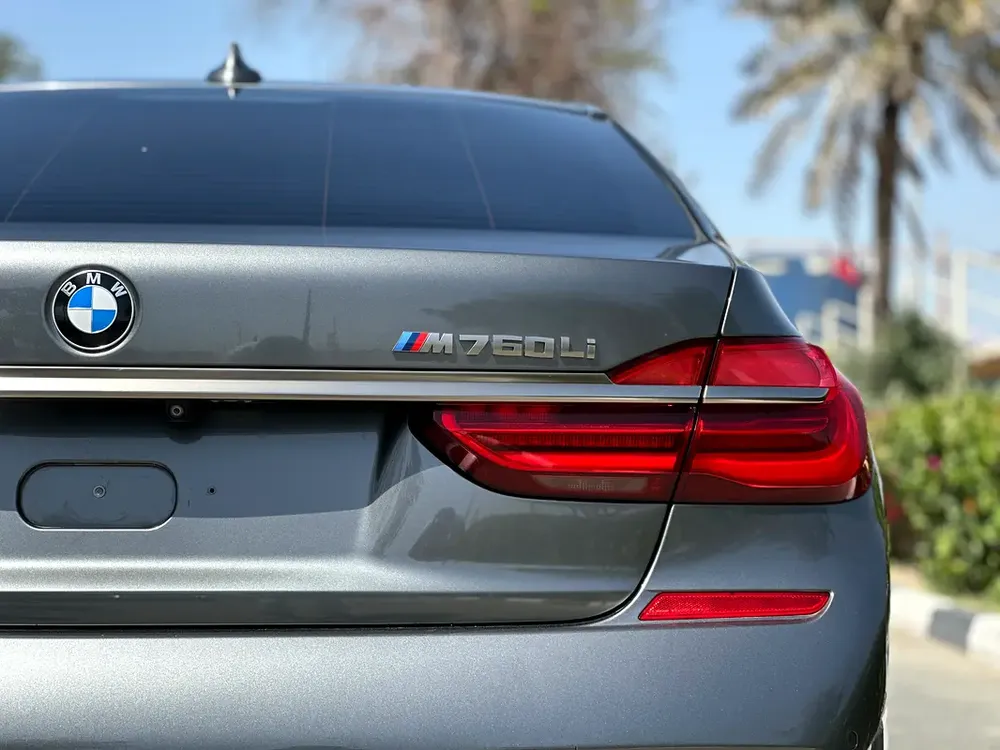 BMW 760Li xDrive M Sport 2018 (GCC – Low Mileage – M Sport Package – Excellent Condition) - Image 8