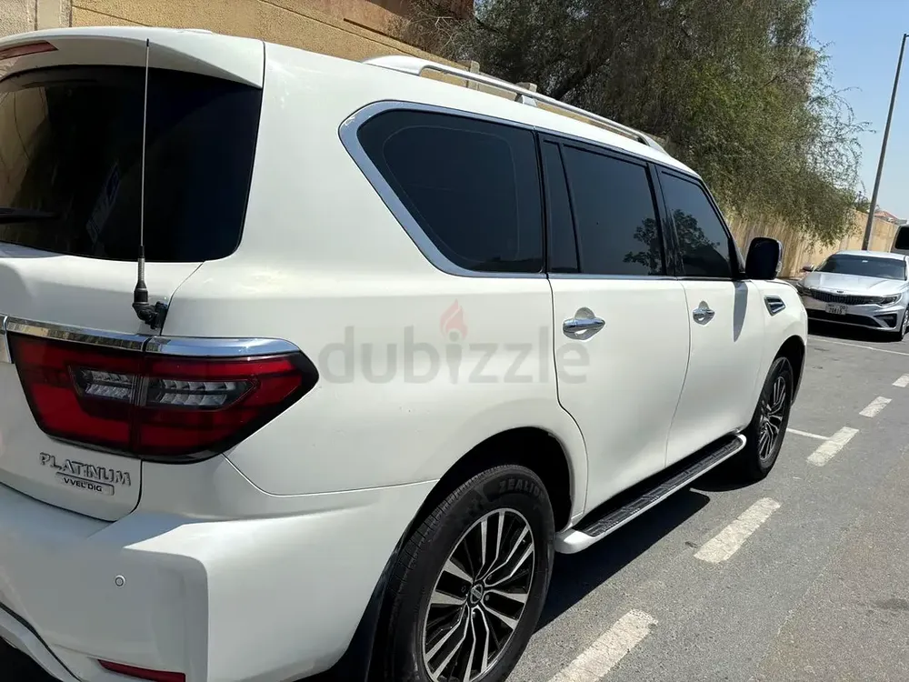 Nissan Patrol Platinum 2012 GCC Specs - Image 5