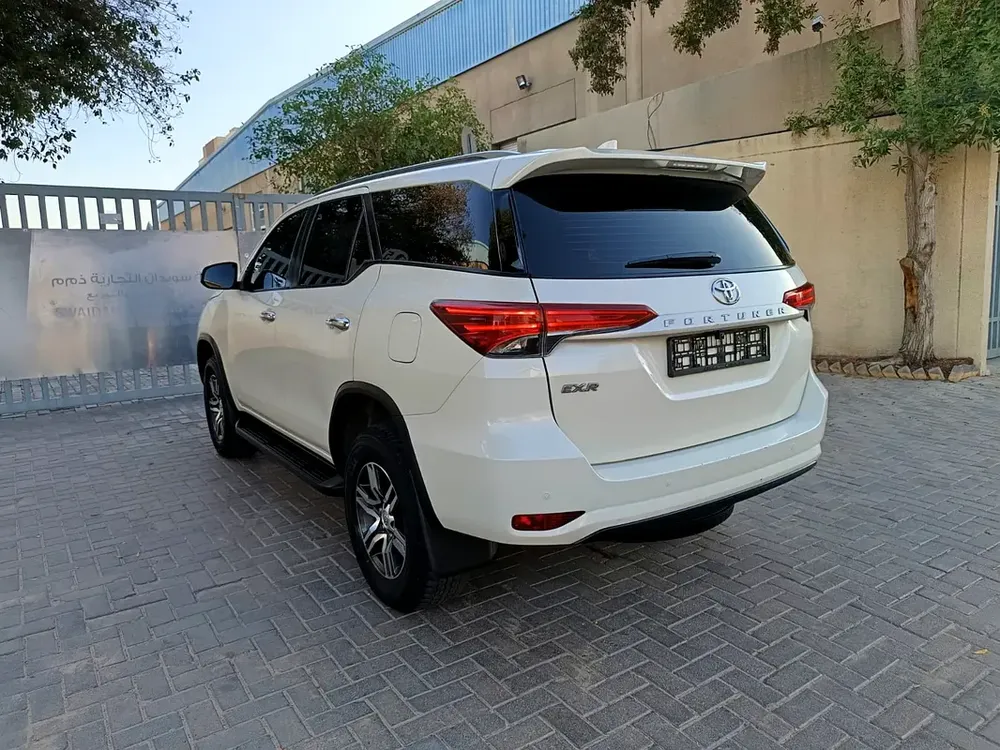 Toyota Fortuner 2022 EXR GCC Specs - Image 5