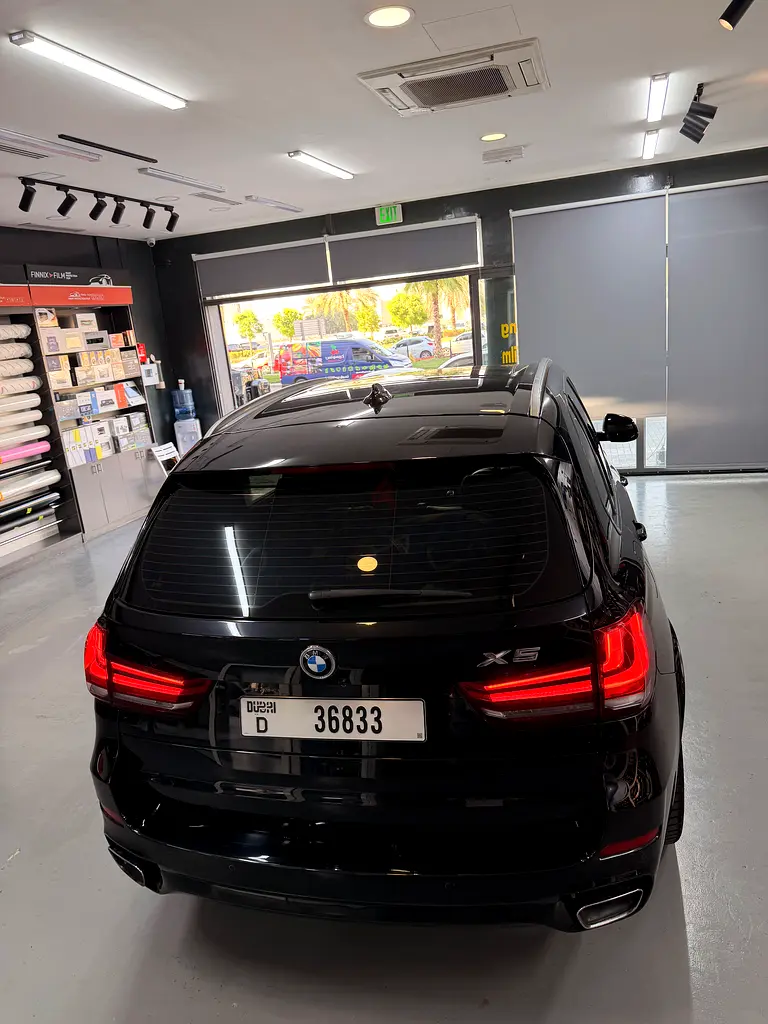 BMW X5 xDrive35i M Sport 2018 | GCC Specs | Pristine Condition - Image 11