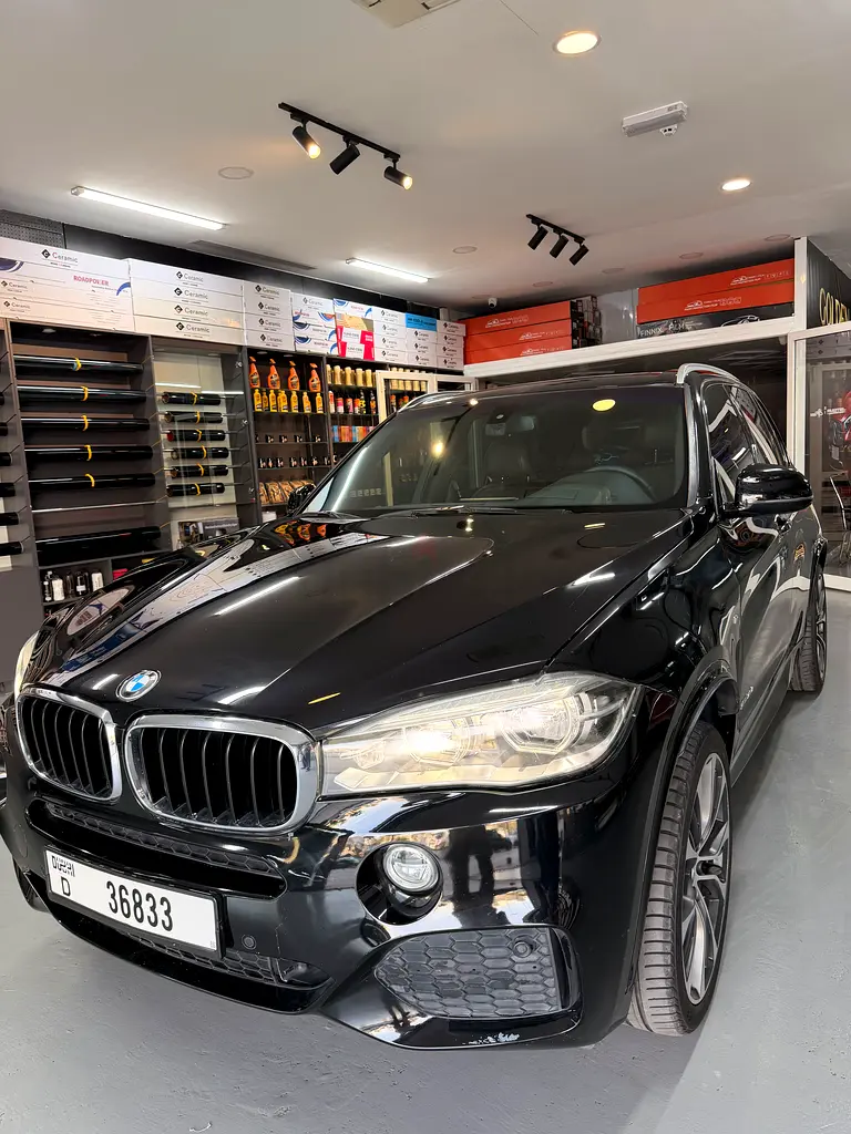 BMW X5 xDrive35i M Sport 2018 | GCC Specs | Pristine Condition - Image 4