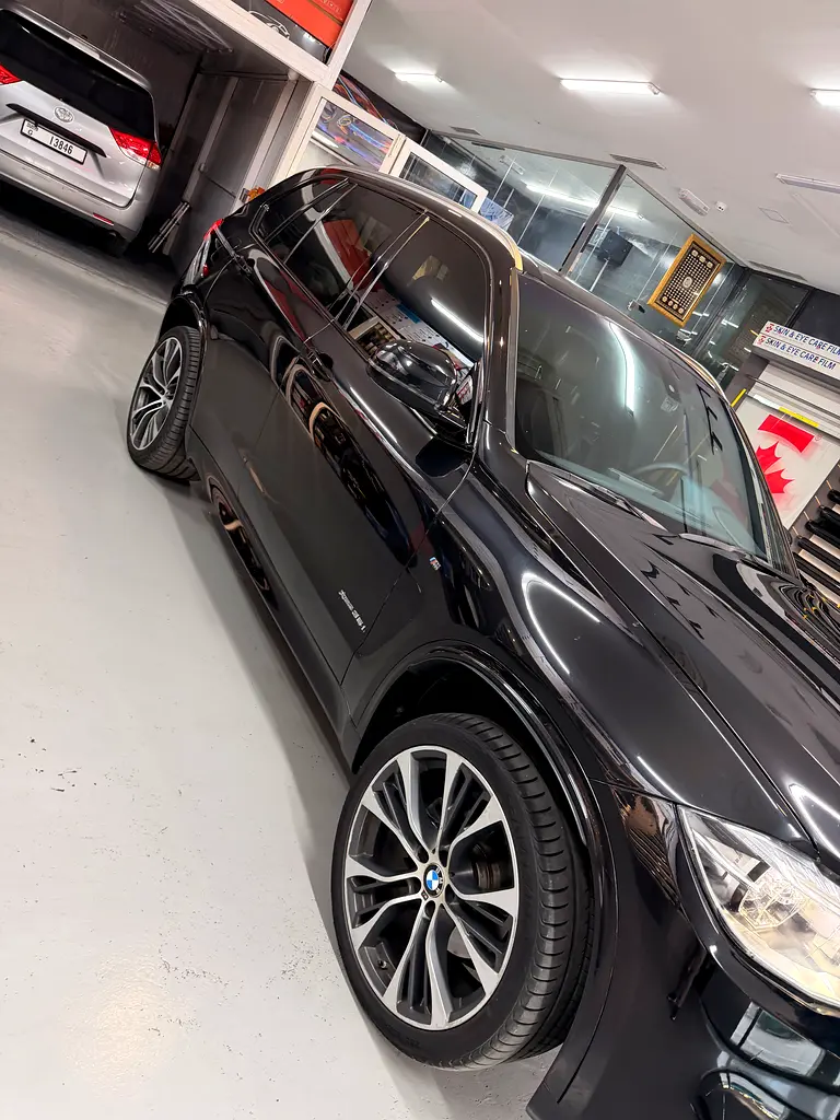 BMW X5 xDrive35i M Sport 2018 | GCC Specs | Pristine Condition - Image 7