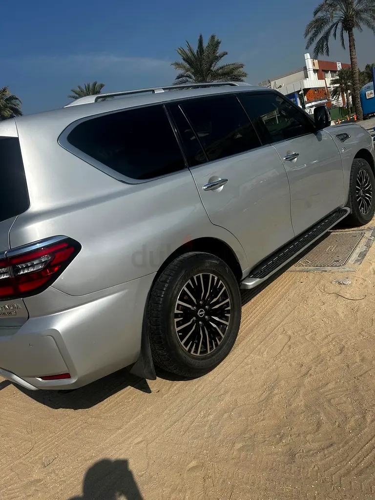 Nissan patrol armada - Image 4