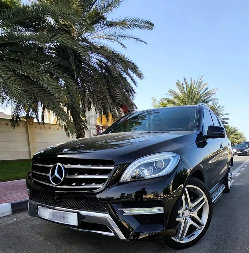 2014 Mercedes-Benz M-Class ML 350 AMG 4MATIC | GCC Specs - Image 4