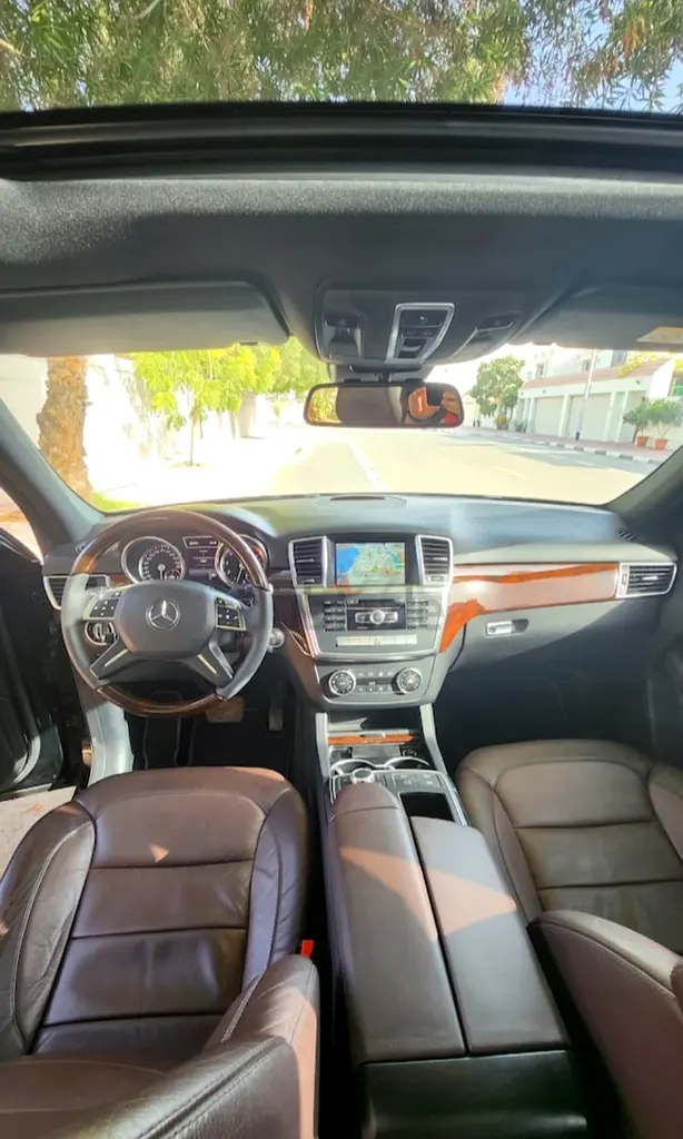 2014 Mercedes-Benz M-Class ML 350 AMG 4MATIC | GCC Specs - Image 5