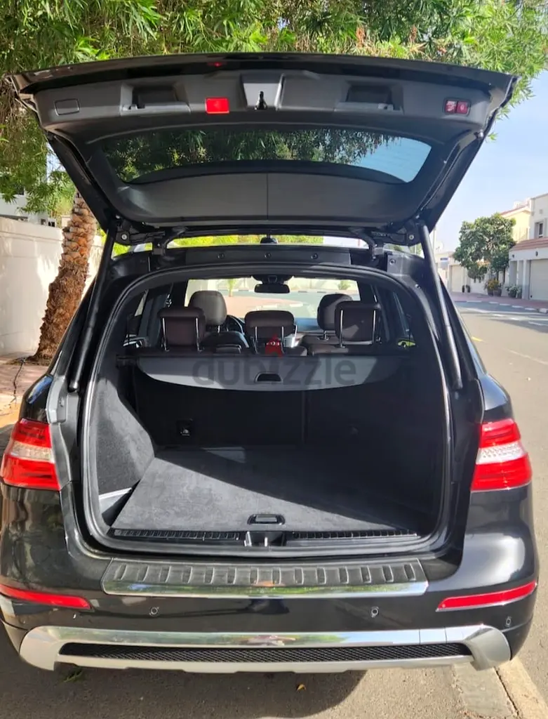 2014 Mercedes-Benz M-Class ML 350 AMG 4MATIC | GCC Specs - Image 6