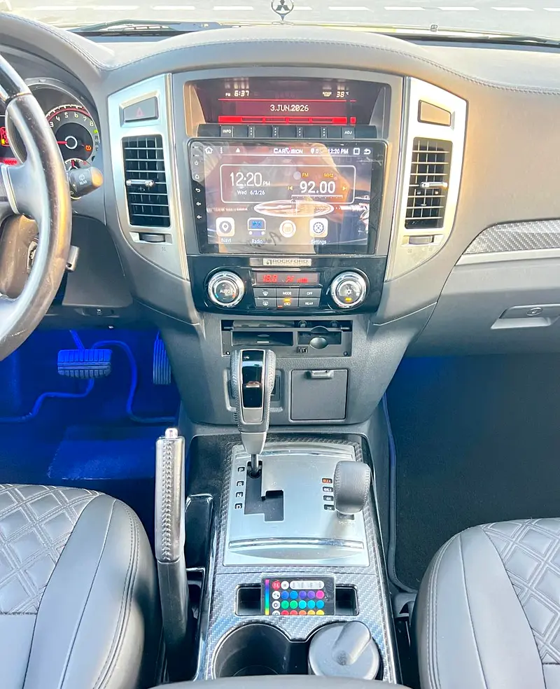 MITSUBISHI PAJERO SIGNATUE 2020 GCC - Image 16