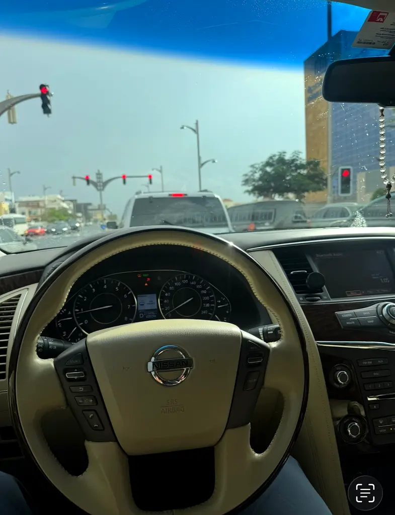 Nissan Patrol SE Platinum 2014 - GCC Specs - Image 4