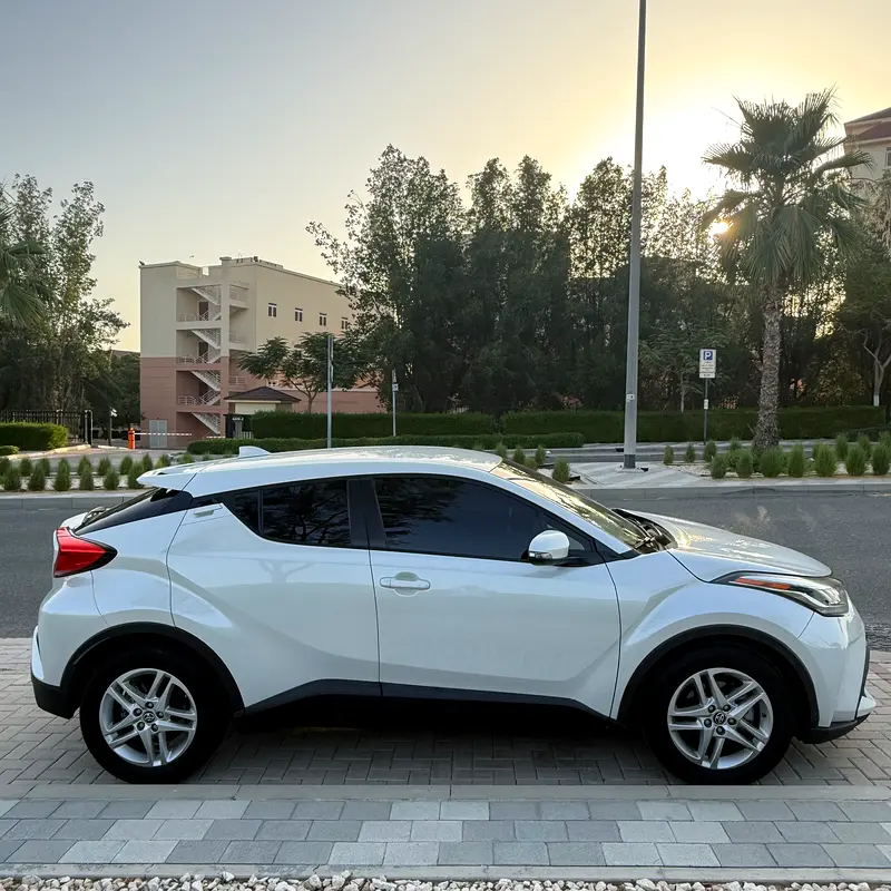 Toyota C-HR VX 2022 GCC Specs - Excellent Condition - Image 4