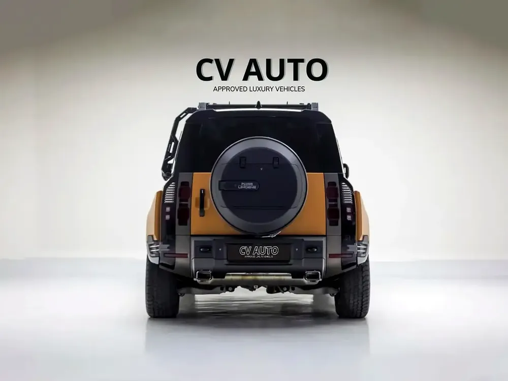 2025 | Land Rover | Defender | 110 HSE P400 Falcon Apex Series 1 of 28 | GCC Spec | With Warranty SC - Image 5