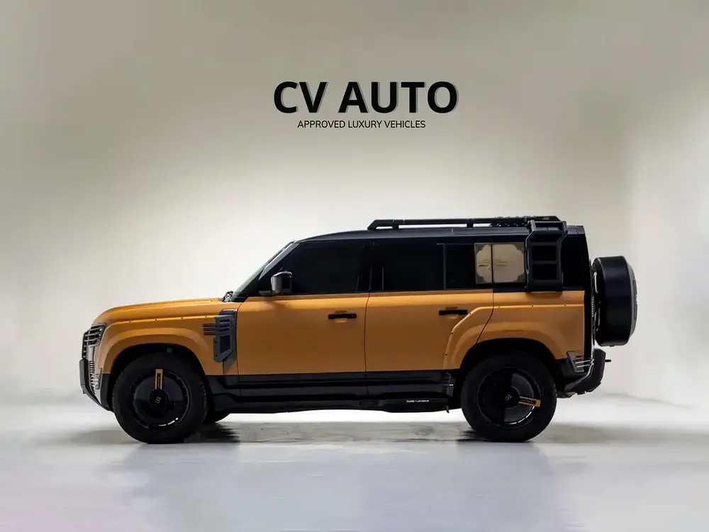 2025 | Land Rover | Defender | 110 HSE P400 Falcon Apex Series 1 of 28 | GCC Spec | With Warranty SC - Image 7