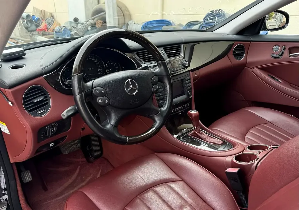 BENZ CLS 350 l 2008 l 90,000 KM l CLEAN TITLE l JAPAN IMPORT - Image 10