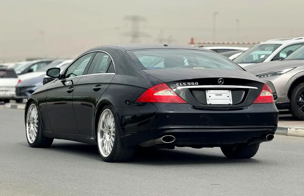 BENZ CLS 350 l 2008 l 90,000 KM l CLEAN TITLE l JAPAN IMPORT - Image 5