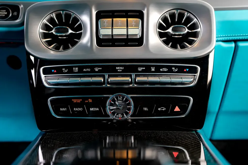 Mercedes Benz G63 AMG-800 Brabus Kit-Tiffany Blue Interior-Exclusive Order-Low Mileage - Image 17