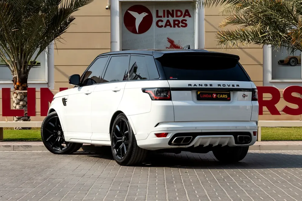 Range Rover Sport SVR 2020 GCC | Warranty | Flexible D.P. - Image 7