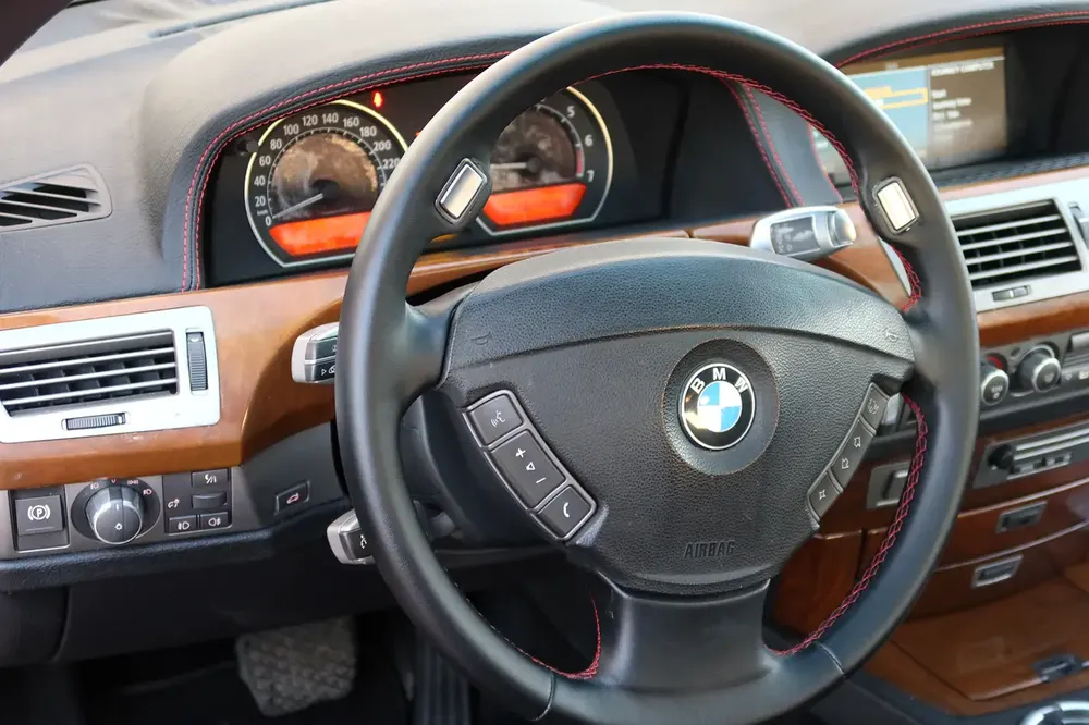 BMW 7-Series 740i 2007 | GCC Specs | Luxury Sedan - Image 13