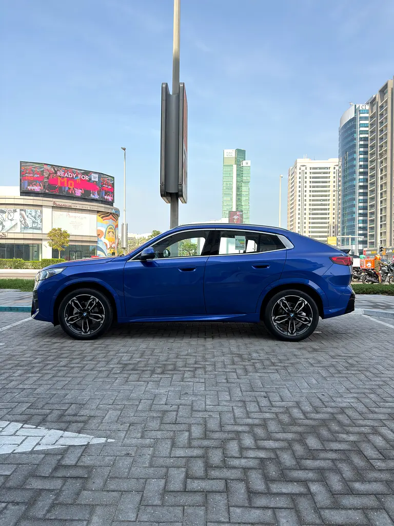 BMW X2 18i M Sport - 5 Years Warranty - 5 Years Free Service - Free insurance  Window tint - Image 5