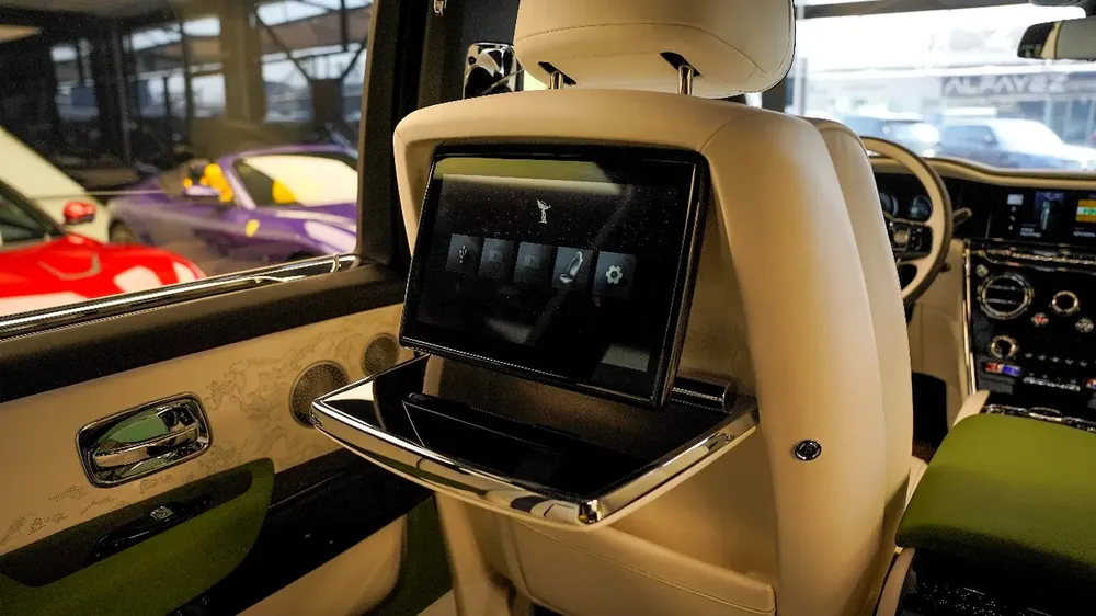 Rolls-Royce Cullinan 2026 - Image 10