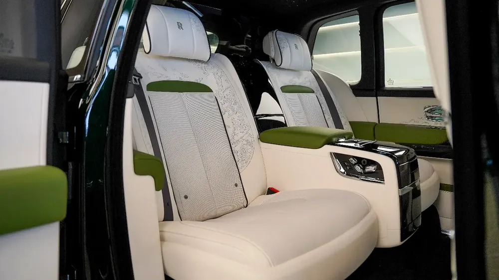 Rolls-Royce Cullinan 2026 - Image 11