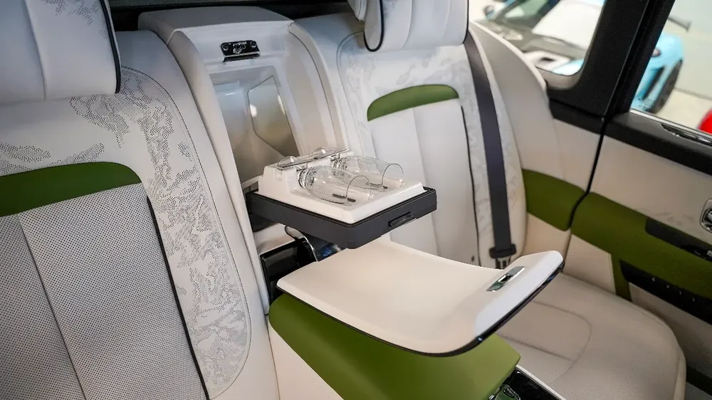 Rolls-Royce Cullinan 2026 - Image 13