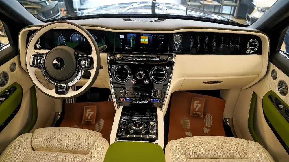 Rolls-Royce Cullinan 2026 - Image 4