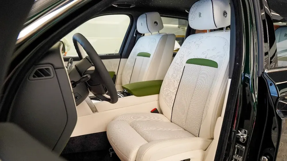 Rolls-Royce Cullinan 2026 - Image 8