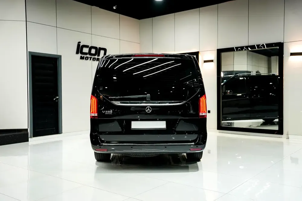 Mercedes-Benz V-Class V 250, 2020, GCC Specs - Image 12