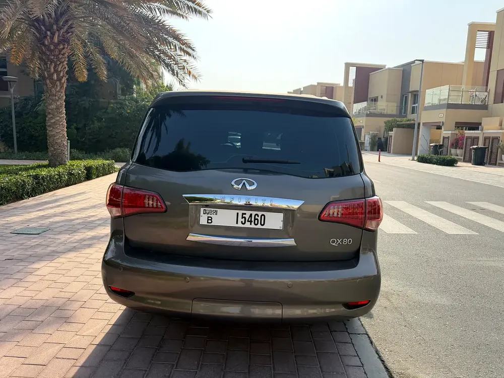 Infiniti QX80 // FULL SERVICE HISTORY UP TODAY IN AGENCY // GCC ((FAMILY CAR)). - Image 4