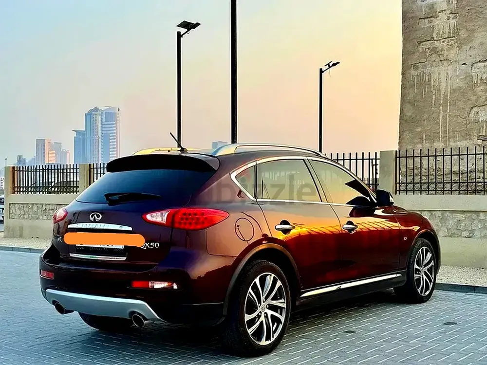 INFINITI QX50 2018 LUXURY ,WELL MAINTAINED,ACCIDENT FREE GOOD CONDITION  OVERALL NO ISSUES ,PERFECT - Image 6
