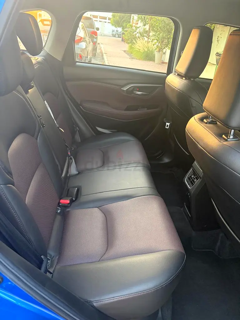 Toyota Urban Cruiser GLX 2023 GCC Specs - Image 7
