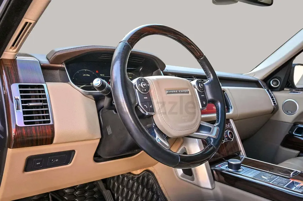AED 2675/month | 2016 Land Rover Range Rover Vogue HSE | GCC Specs | Ref#432671 - Image 11