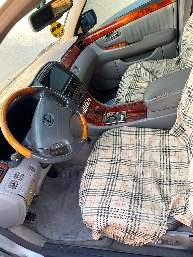 Lexus LS-Series LS 430 - 2004 Model - Image 5