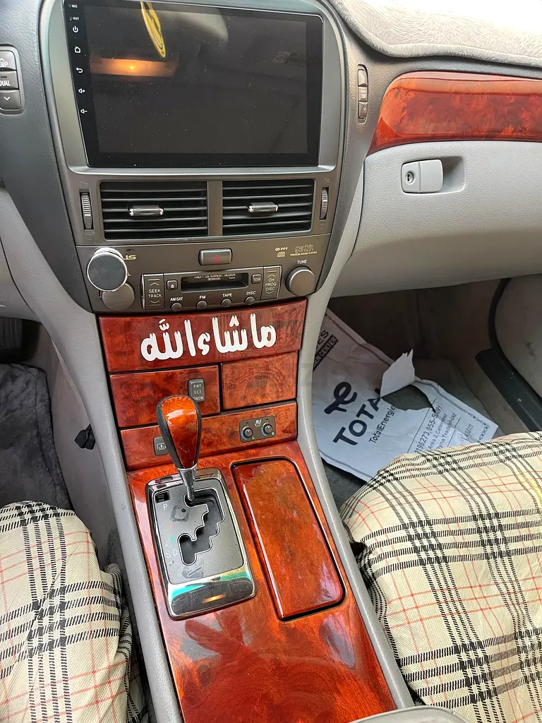 Lexus LS-Series LS 430 - 2004 Model - Image 6