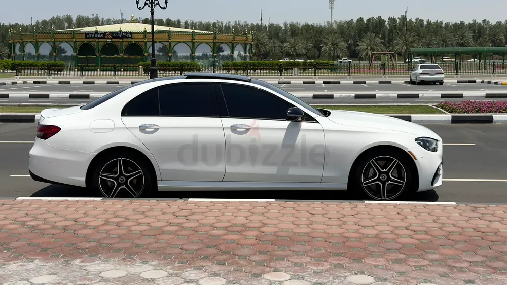 🔥 MERCEDES E350 AMG 2022 🔥 Ultra Low Mileage — Only 10,000 Miles 100% Genuine Factory Airbags Engi - Image 6