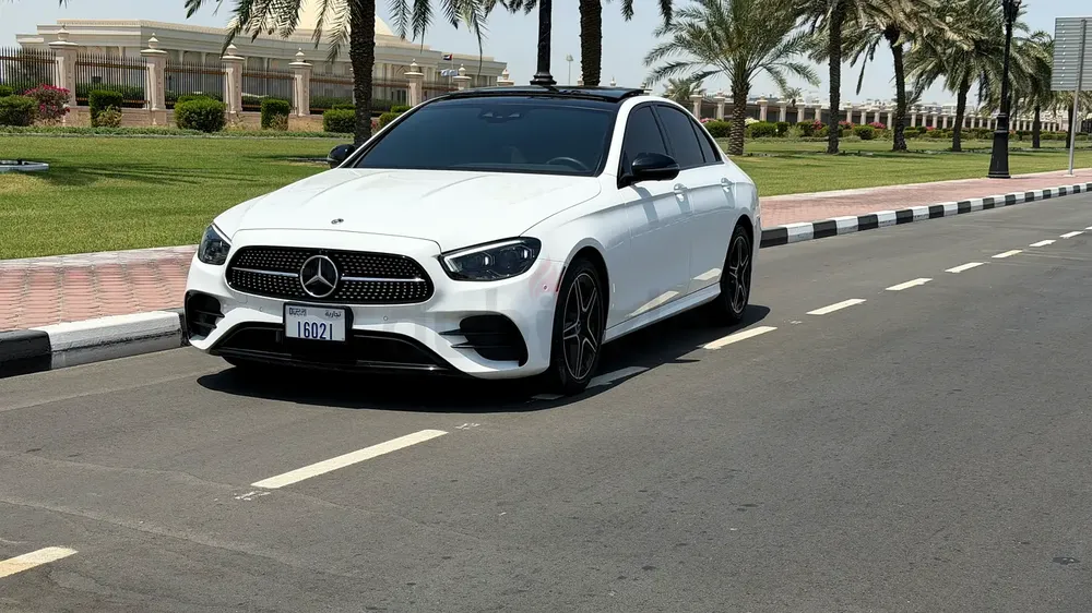 🔥 MERCEDES E350 AMG 2022 🔥 Ultra Low Mileage — Only 10,000 Miles 100% Genuine Factory Airbags Engi - Image 8