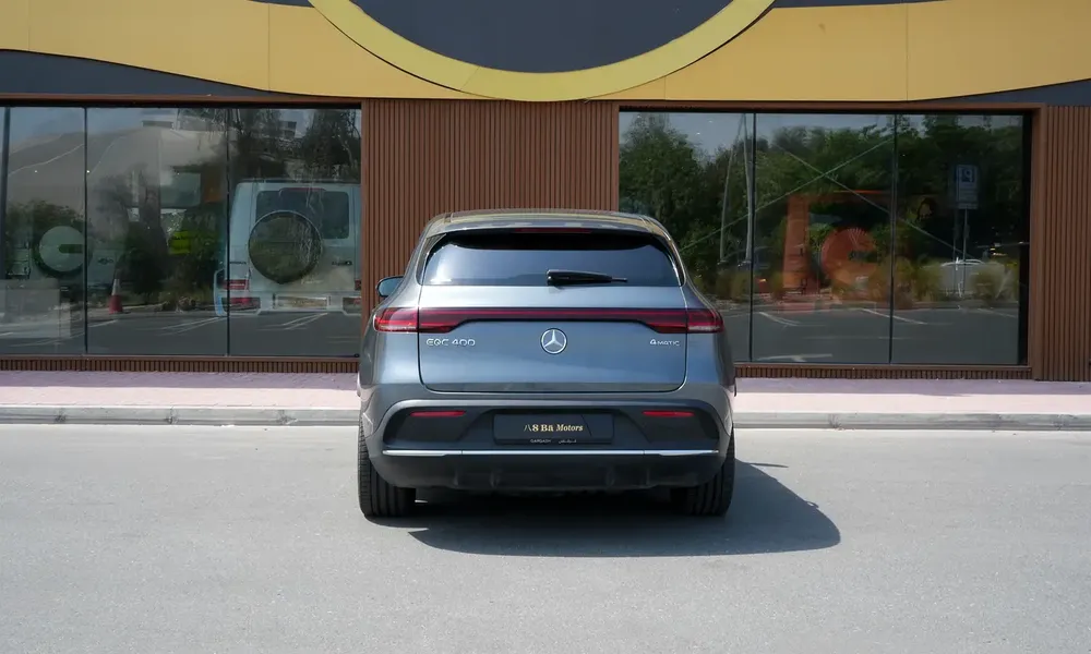 2021 Mercedes-Benz EQC 400 4MATIC | GCC Specs | EV - Image 4