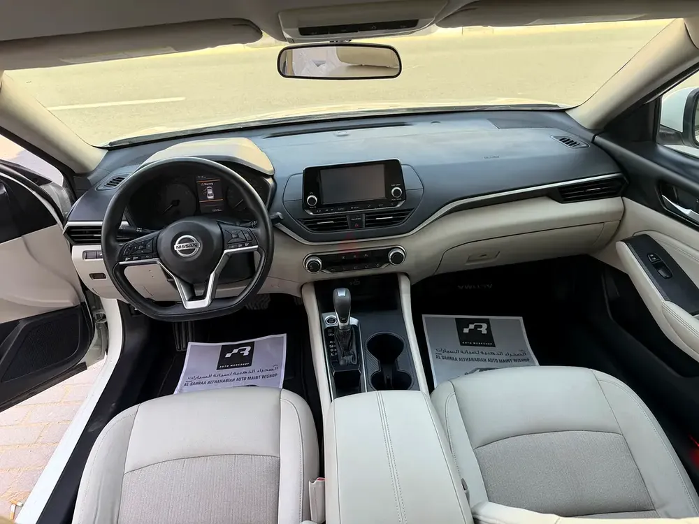 Nissan Altima GCC 15,000 KM Only - Image 8