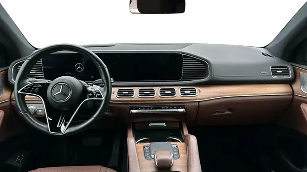 2025 Mercedes-Benz GLE 450 4MATIC Coupe - GCC Specs - Under Warranty - Image 11