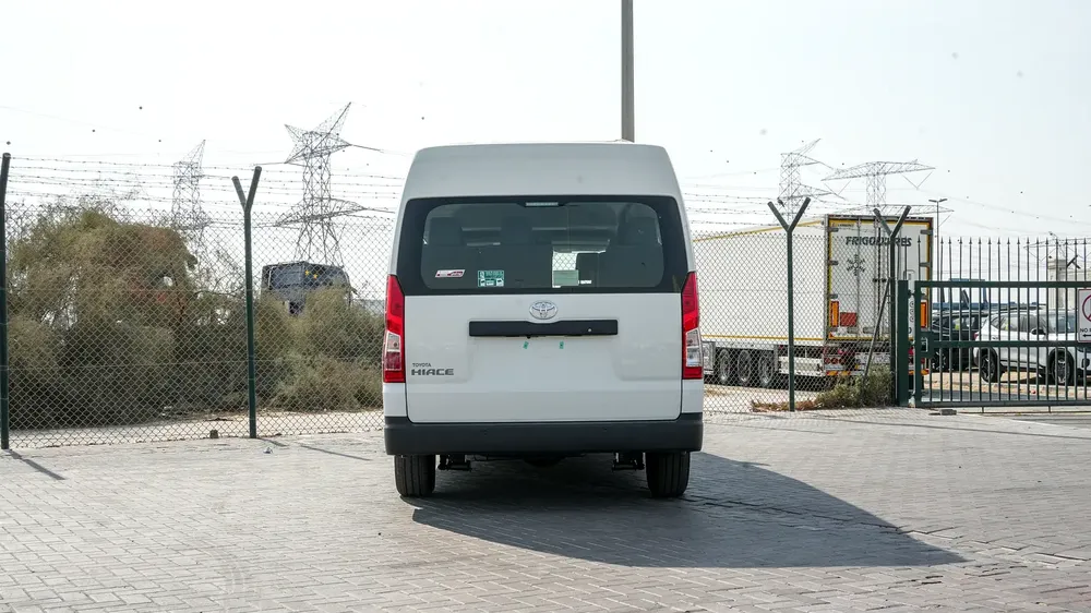 2026 Toyota Hiace High Roof 2.8L MT Diesel (13-Seat) - Image 5