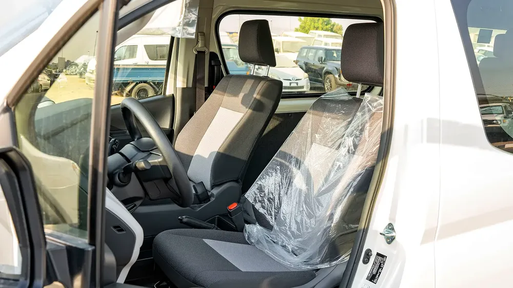 2026 Toyota Hiace High Roof 2.8L MT Diesel (13-Seat) - Image 7