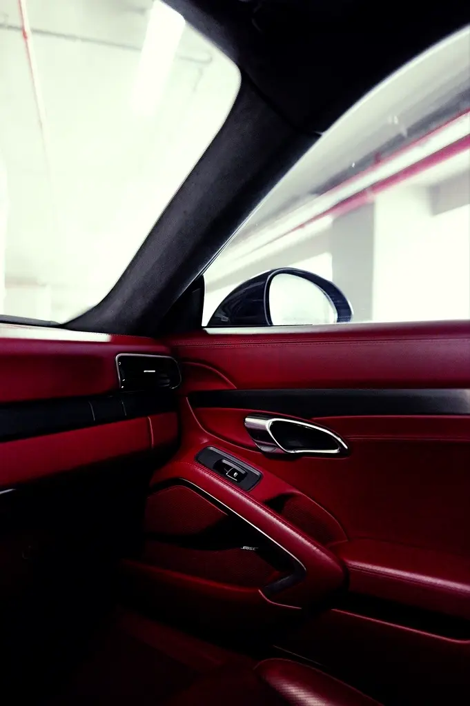 Porsche 911 Carrera GTS GCC | Warranty Until 2028 | RWD - Image 9