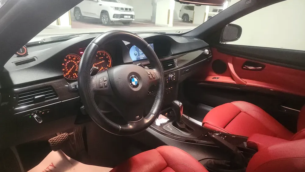 BMW 3-Series 328i 2013 - American Specs - Image 8